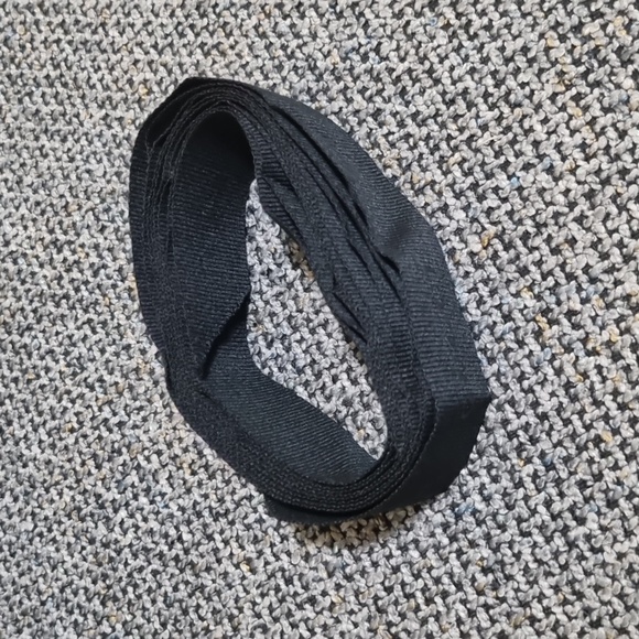 GUCCI Ribbon Black - Picture 3 of 6